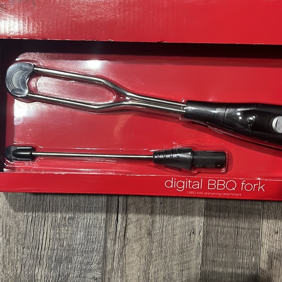 Digital BBQ Fork and Prong Set - Picture 3 of 4